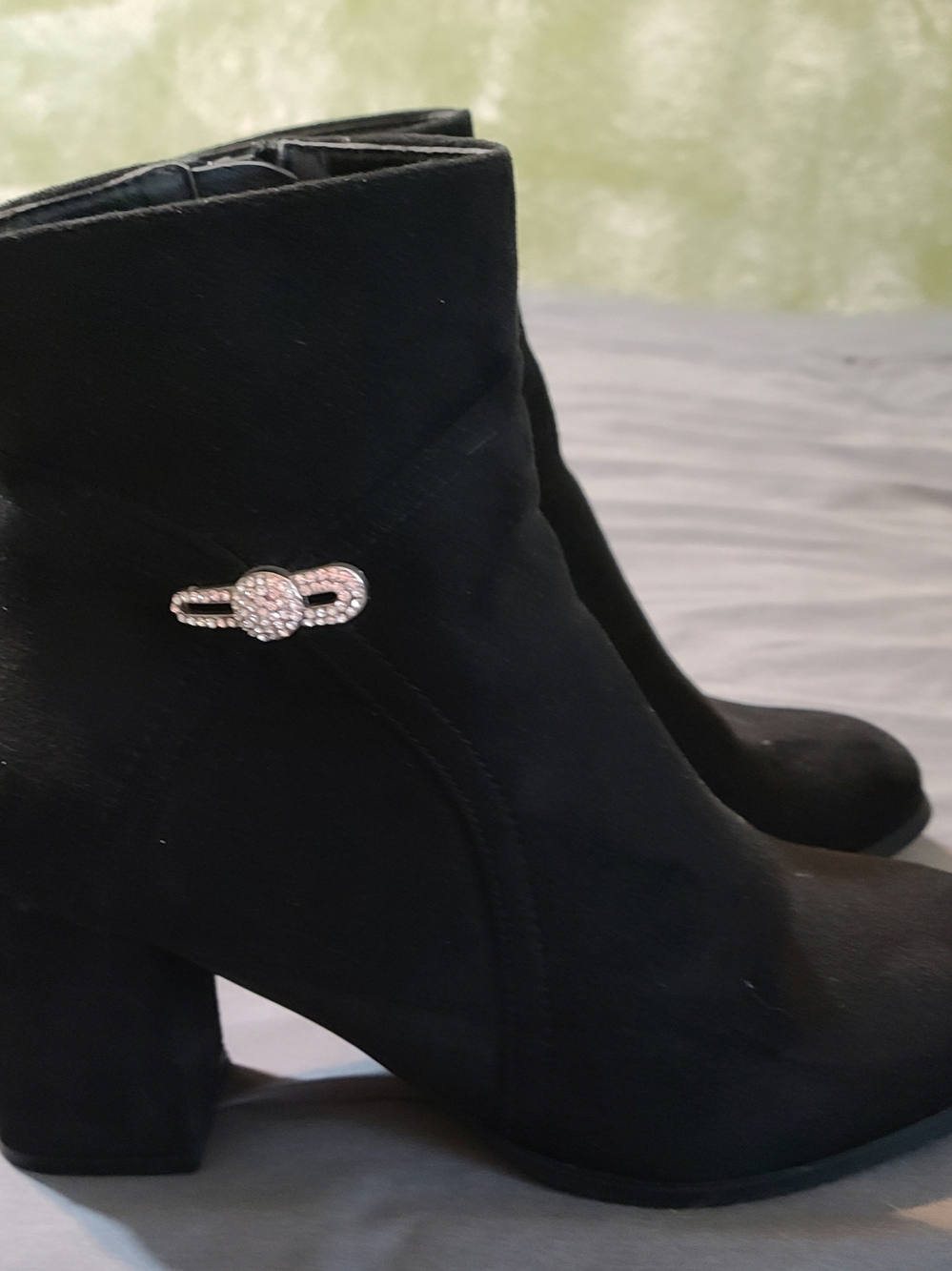 Dream Pairs Black Suede Rhinestone Accent Ankle Booties